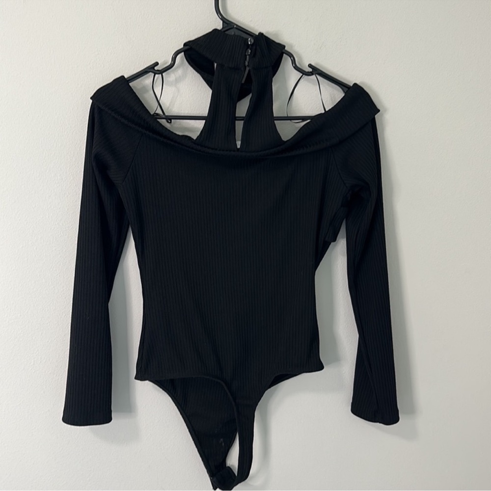 ASTR The Lable Long Sleeve Choker Black Bodysuit - Picture 5 of 6